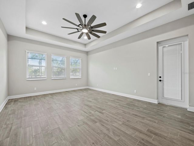 6129 LUNGO LAGO DRIVE, Sarasota, FL 34241