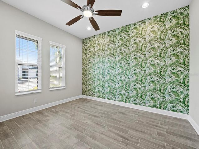 6129 LUNGO LAGO DRIVE, Sarasota, FL 34241