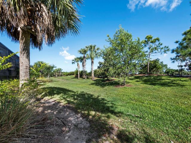 6129 LUNGO LAGO DRIVE, Sarasota, FL 34241
