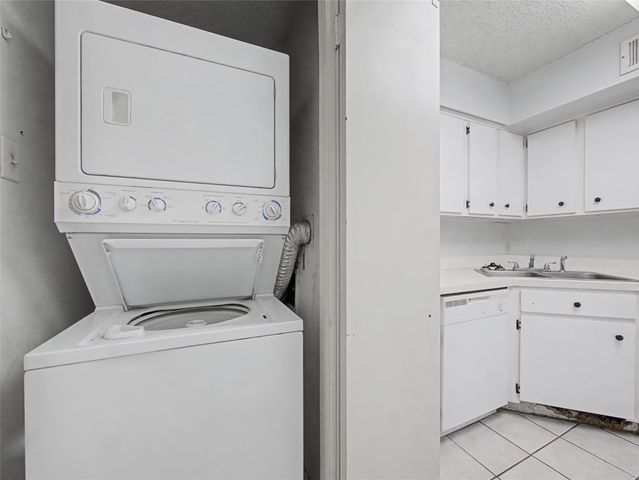 15151 Berry Trail 910, Dallas, TX 75248