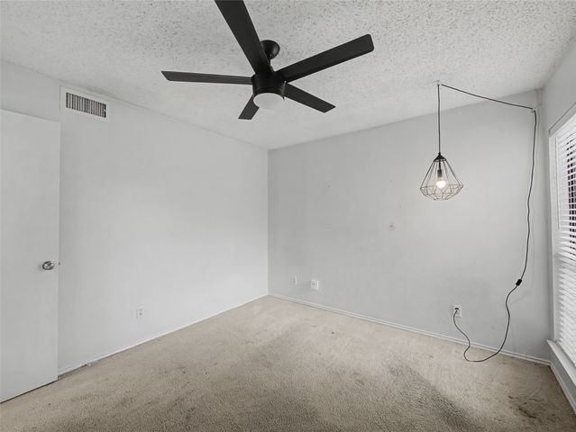 15151 Berry Trail 910, Dallas, TX 75248