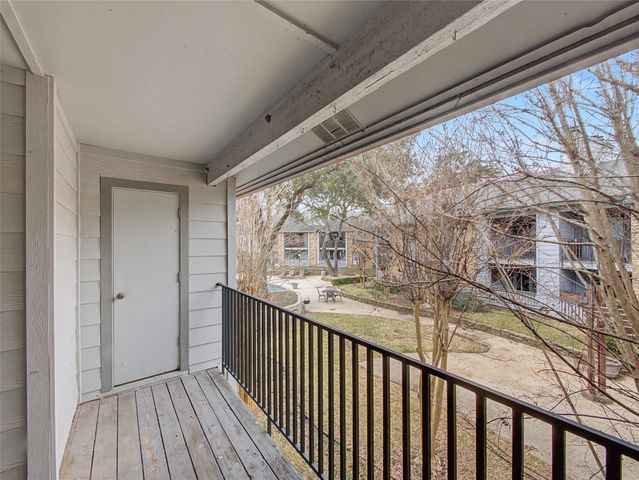 15151 Berry Trail 910, Dallas, TX 75248