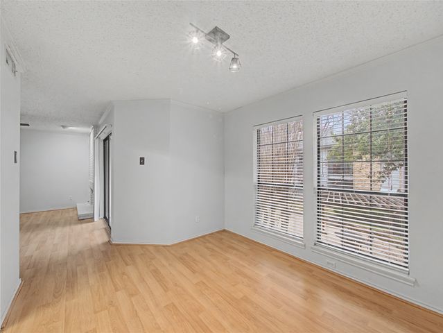 15151 Berry Trail 910, Dallas, TX 75248