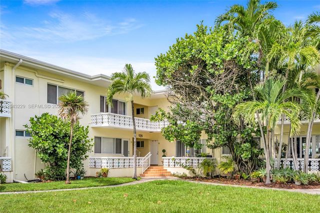 9281 W Bay Harbor Dr 15, Bay Harbor Islands, FL 33154