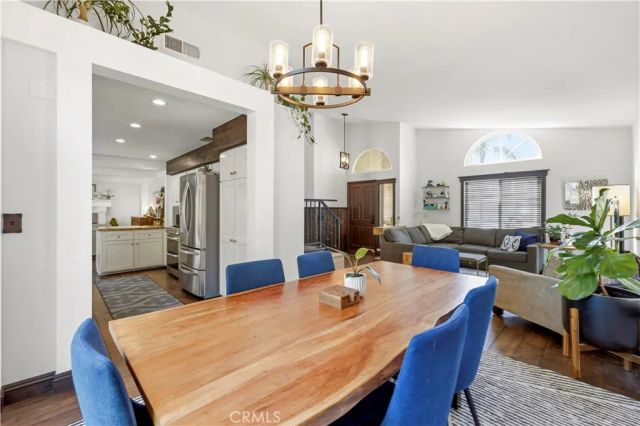25541 Pembrook Place, Saugus, CA 91350