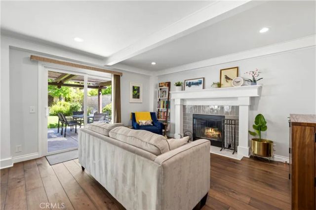 25541 Pembrook Place, Saugus, CA 91350