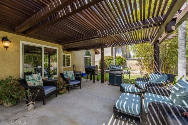 25541 Pembrook Place, Saugus, CA 91350
