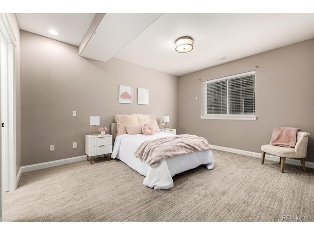 8159 Vivian St, Arvada, CO 80005