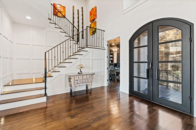 8307 Maple Court, Bellaire, TX 77401