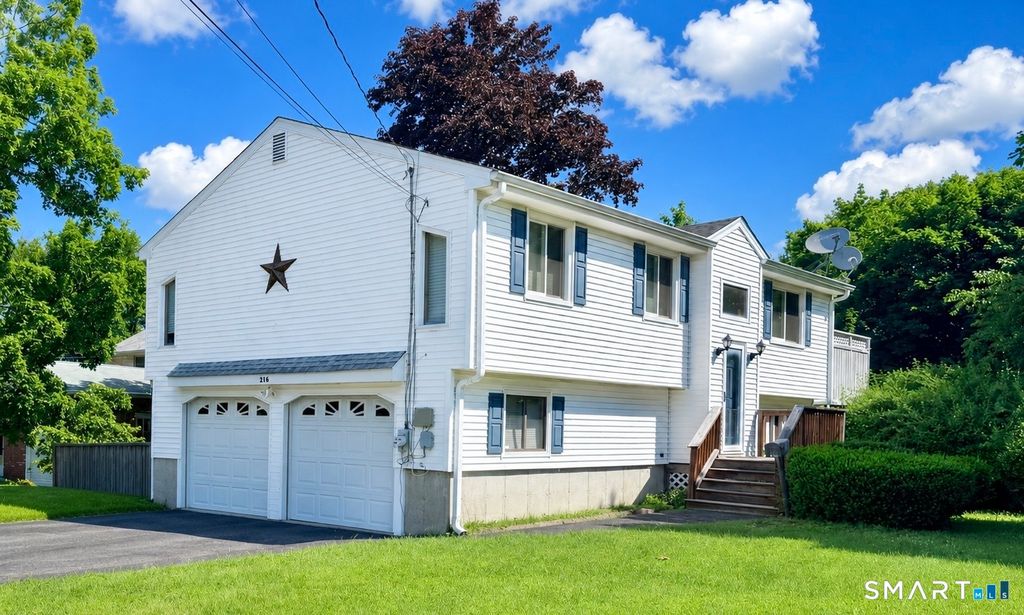 215 Prospect Avenue, Shelton, CT 06484