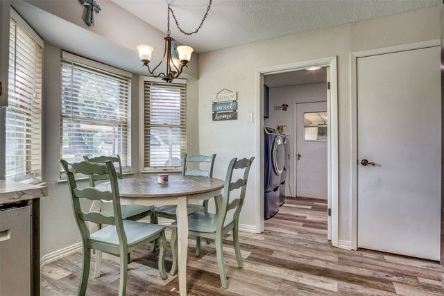 1102 Cactus Street, Mineral Wells, TX 76067
