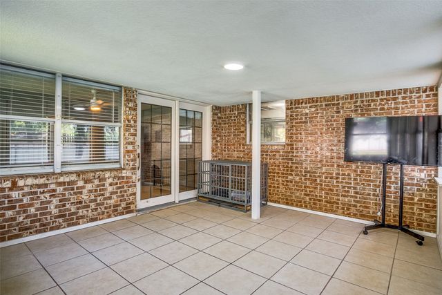 1102 Cactus Street, Mineral Wells, TX 76067