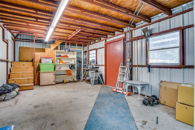 1102 Cactus Street, Mineral Wells, TX 76067