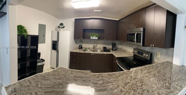 3670 SW 12th St, Miami, FL 33135