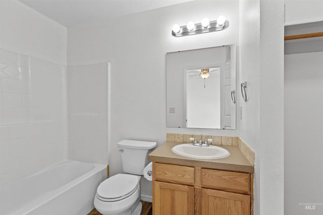 16535 Chino Ave, Caldwell, ID 83607