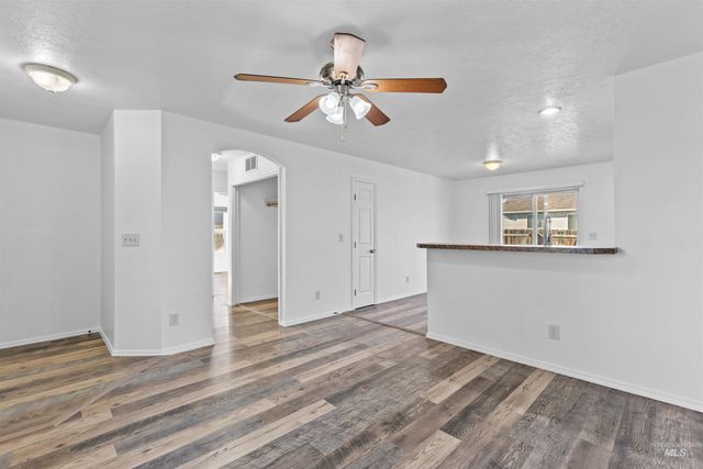 16535 Chino Ave, Caldwell, ID 83607