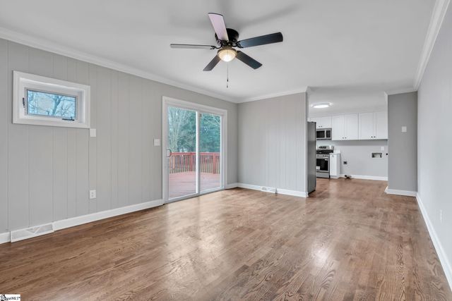 614 Heathwood Drive, Taylors, SC 29687