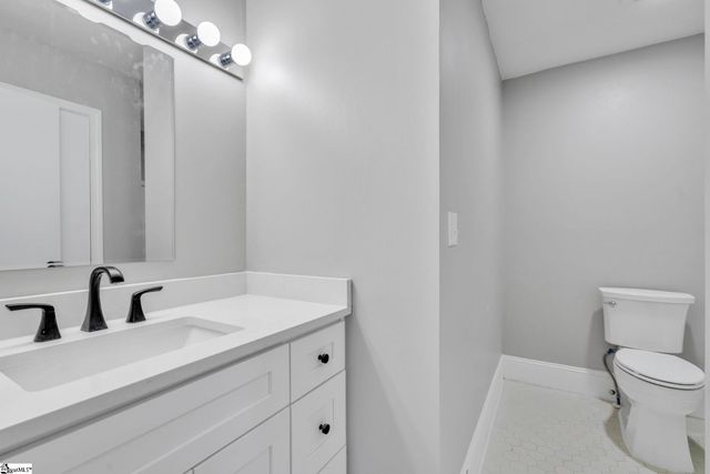 614 Heathwood Drive, Taylors, SC 29687