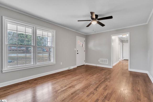 614 Heathwood Drive, Taylors, SC 29687