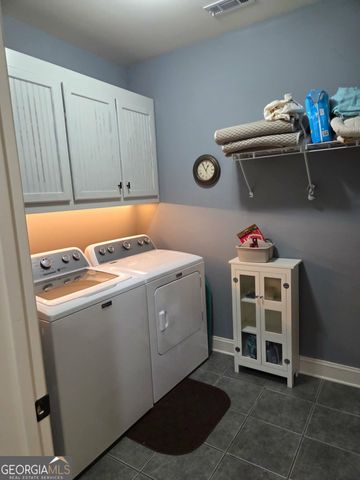 300 Brook Road, Barnesville, GA 30204