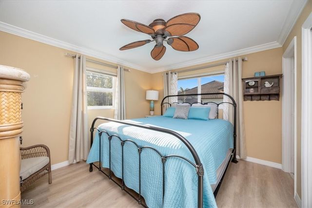 780 10th AVE S 24, Naples, FL 34102