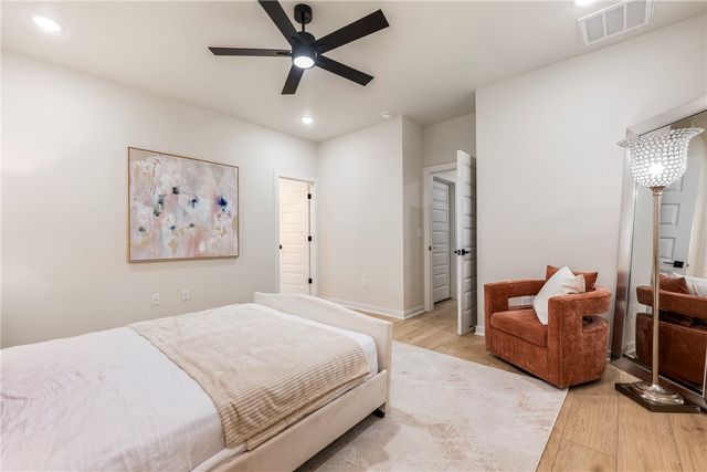 6008 SW Coywolf Street, Bentonville, AR 72713