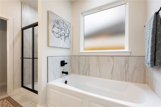 6008 SW Coywolf Street, Bentonville, AR 72713