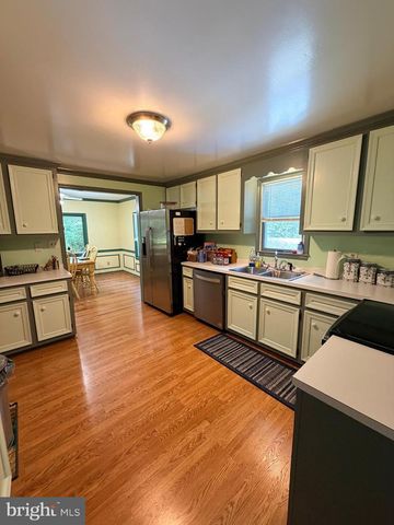 490 JOHN BROWN FARM RD, Harpers Ferry, WV 25425