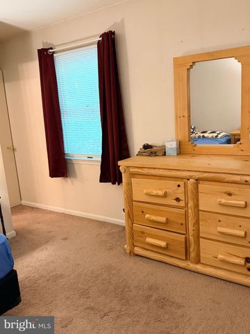 490 JOHN BROWN FARM RD, Harpers Ferry, WV 25425