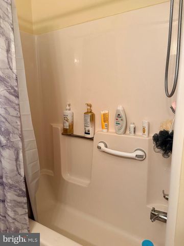 490 JOHN BROWN FARM RD, Harpers Ferry, WV 25425