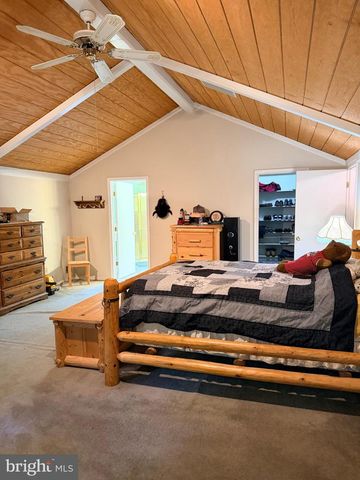 490 JOHN BROWN FARM RD, Harpers Ferry, WV 25425