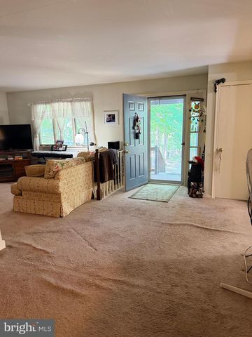 490 JOHN BROWN FARM RD, Harpers Ferry, WV 25425
