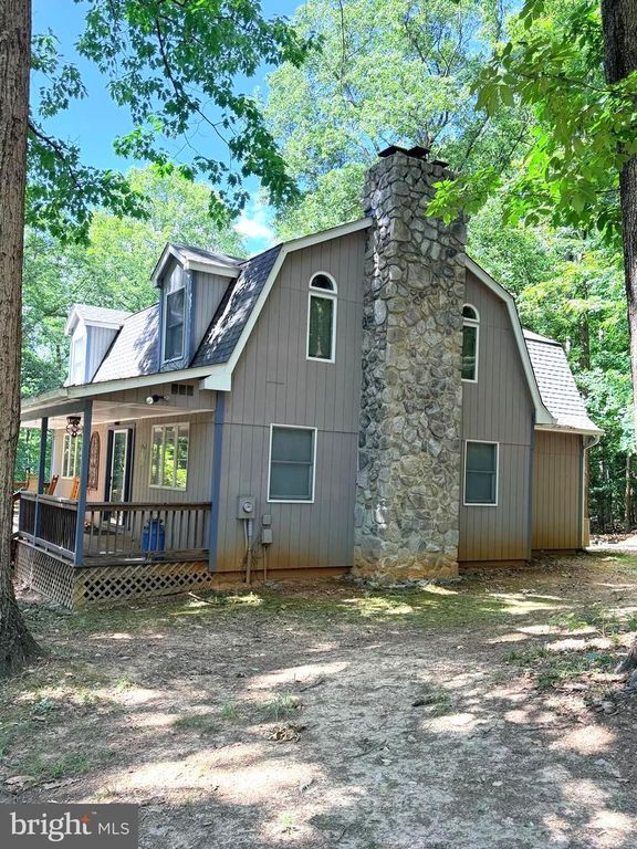 490 JOHN BROWN FARM RD, Harpers Ferry, WV 25425