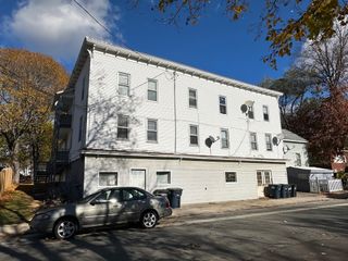 6-10 Walcott St, Southbridge, MA 01550