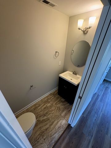 1182 Long Hollow Pike Apt L3, Gallatin, TN 37066