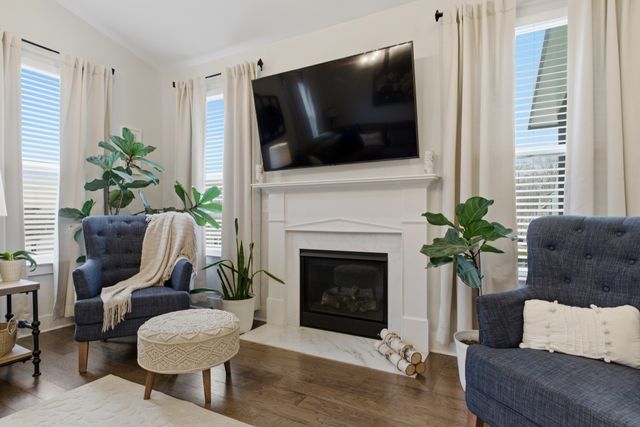 2015 Hedgelawn Dr, Lebanon, TN 37090