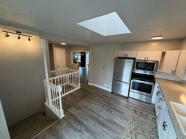 3411 E BRIDGEPORT Ave, Spokane, WA 99217
