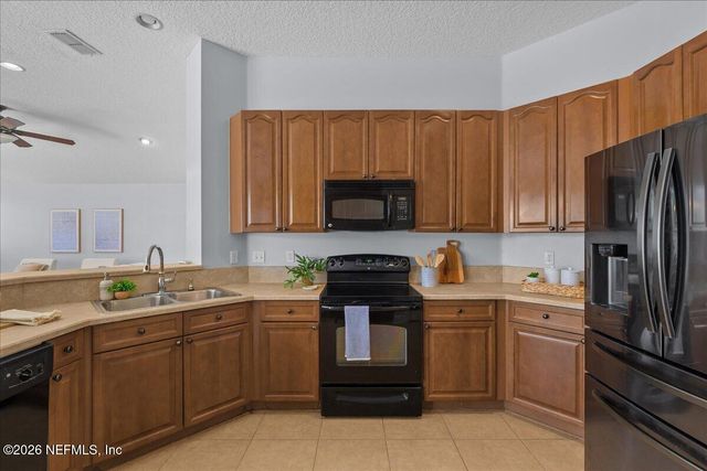 13637 CHIPPERFIELD Lane, Jacksonville, FL 32226