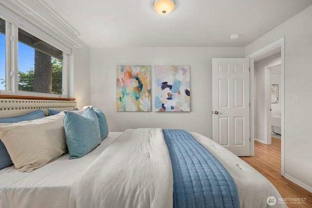 617 SW 299th Street, Federal Way, WA 98023