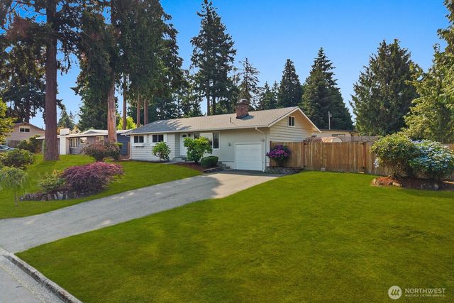617 SW 299th Street, Federal Way, WA 98023