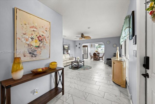 600 SW 67th Ave, Pembroke Pines, FL 33023