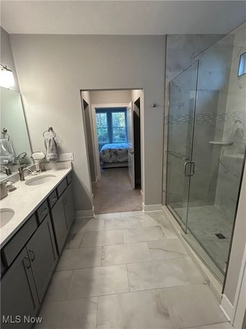 7432 Villa Ridge, Chagrin Falls, OH 44023