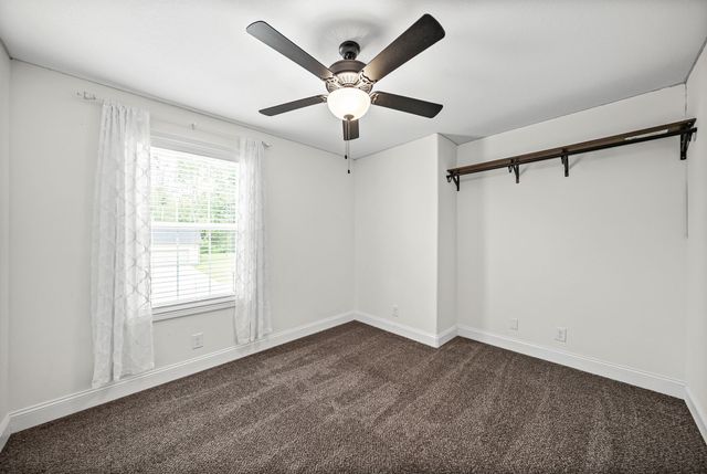 1333 Morning Star Dr, Clarksville, TN 37042