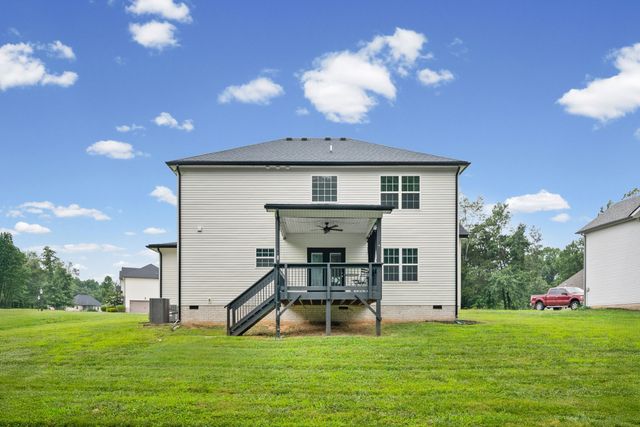 1333 Morning Star Dr, Clarksville, TN 37042
