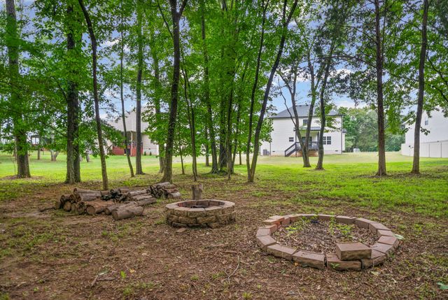 1333 Morning Star Dr, Clarksville, TN 37042