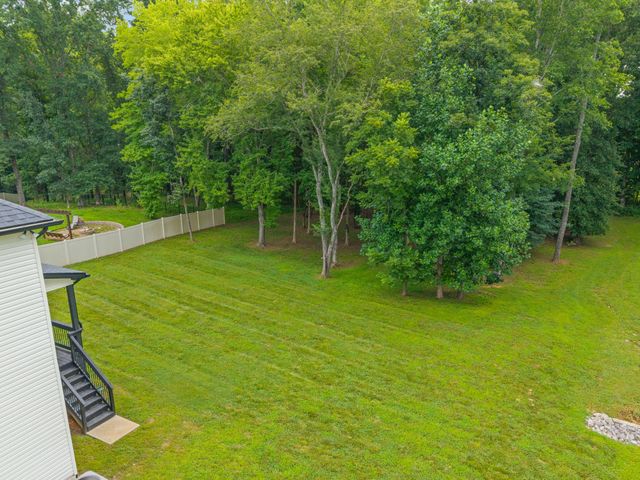 1333 Morning Star Dr, Clarksville, TN 37042