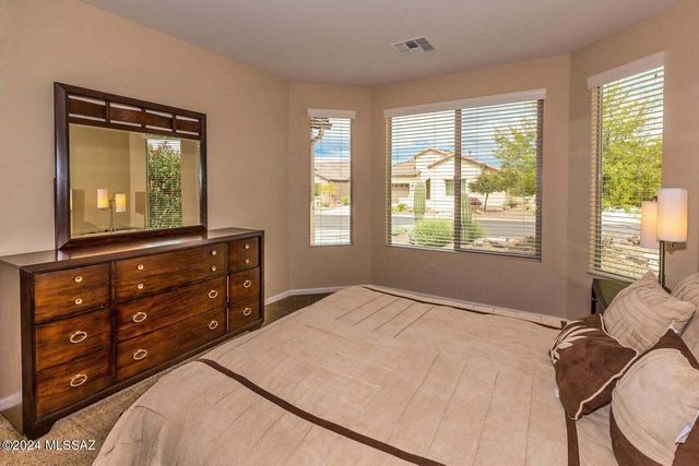 60065 E Arroyo Vista Drive, Oracle, AZ 85623