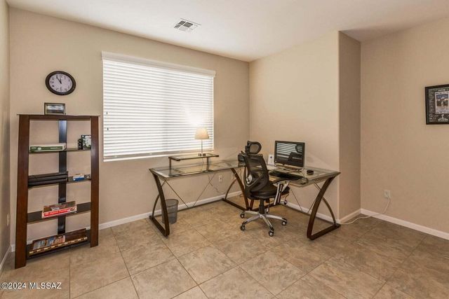 60065 E Arroyo Vista Drive, Oracle, AZ 85623