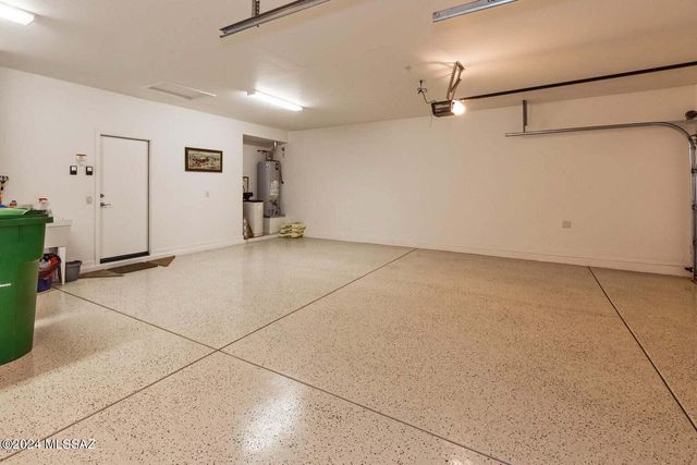 60065 E Arroyo Vista Drive, Oracle, AZ 85623