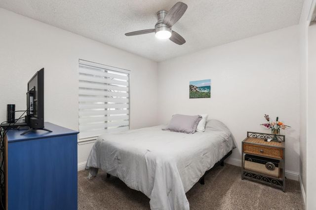 5201 W Griffith Way, Fresno, CA 93722